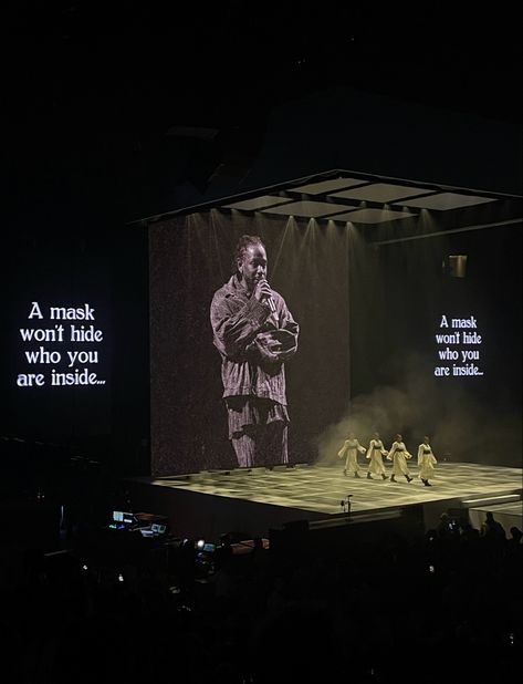 Kendrick Lamar Stage, Kendrick Lamar Performance, Kendrick Lamar Big Steppers Tour, Big Steppers Tour, The 1975 Wallpaper, Scenic Design Theatres, Mr Morale, K Dot, Wallpapers Posters