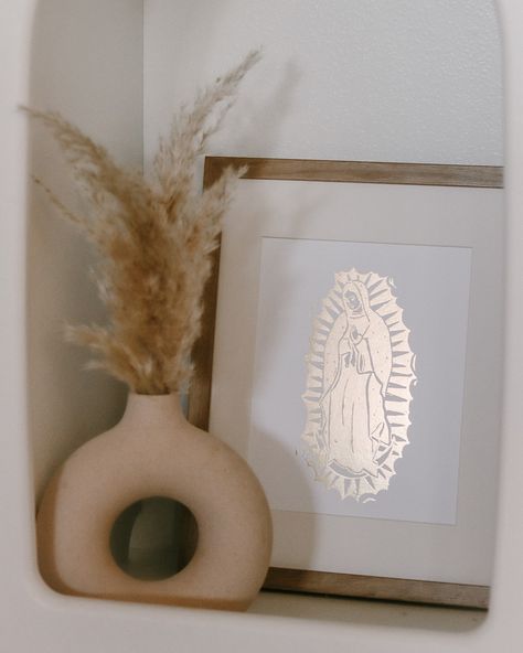 Mother's Day is a month from today! If you have a mom who loves her Catholic faith, we have the gifts for her! Swipe to see our picks! Our Lady Of Guadalupe Painting, Catholic House Decor, Virgin Mary Decor, Mexican Catholic Art, Mexican Homes, Modern Spanish Home, Catholic Wall Decor, Modern Mexican Home Decor, Modern Mexican Home