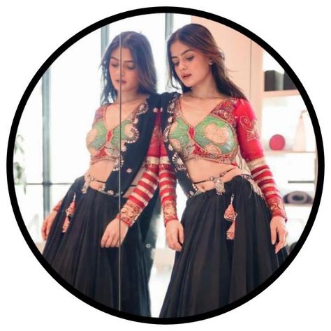 Navratri Photoshoot, Navratri Aesthetic, Choli Navratri, Navaratri Chaniya Choli, Navratri 2024, Shubhman Gill, Dandiya Dress, Navratri Outfits, Black Blouse Designs