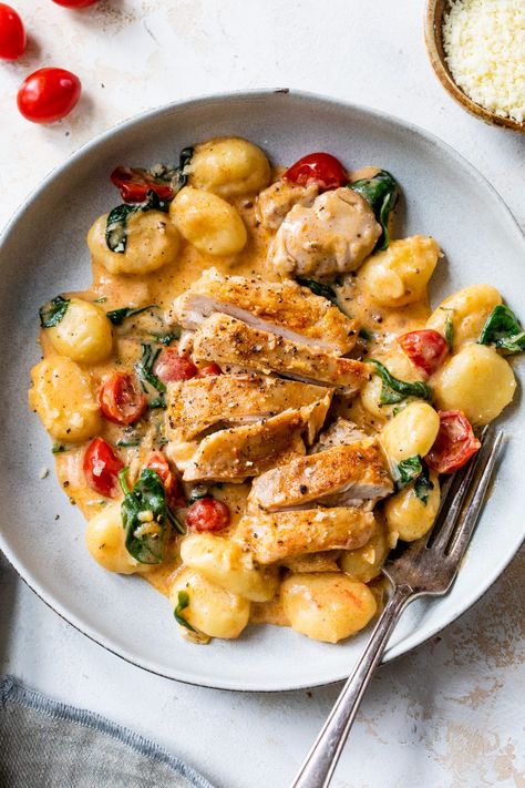 Dinner Gnocchi, Healthy Chicken And Gnocchi Recipes, Dinners With Gnocchi, Chicken Parmesan Gnocchi, Chicken Gnocchi Skillet, Gnocchi With Chicken, Gnocchi Burrata, Gnocchi Chicken, Gnocchi Chicken Recipes