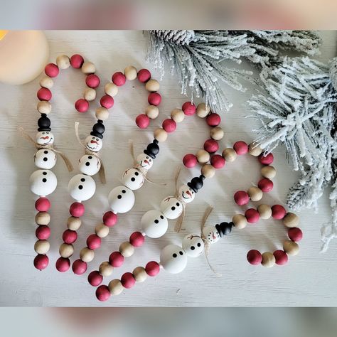 Homemade Country Christmas Ornaments, Wood Bead Candy Cane, Simple Snowman Crafts, Wood Bead Snowflake Ornament, Candy Cane Bead Ornament, Candy Cane Snowman, Christmas Crafts Candy Canes, Ping Pong Ball Ornaments, Wood Spool Ornaments