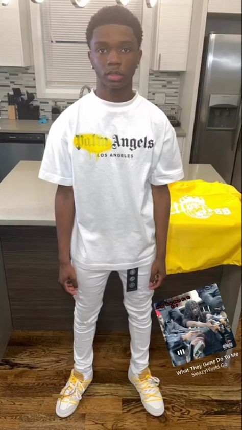 Off White Dunks Outfit Men, Off White Dunks Outfit, Teen Boy Outfits Black Boys, Fit Black Boys, Off White Dunks Outfits, White Men Outfit, White Dunks Outfit, Hard Fits For Black Boys, Dunks Outfit Men