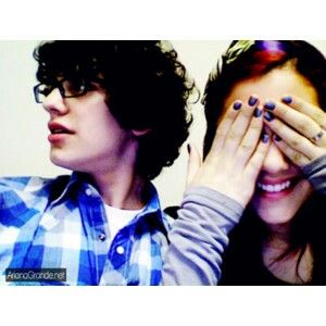 #Cat&Robbie Cat And Robbie, Robbie Victorious, Matt Bennett, Victorious Cast, Tv Show Couples, 2013 Swag Era, Ariana Grande Photoshoot, Forever Girl, Pfp Ideas