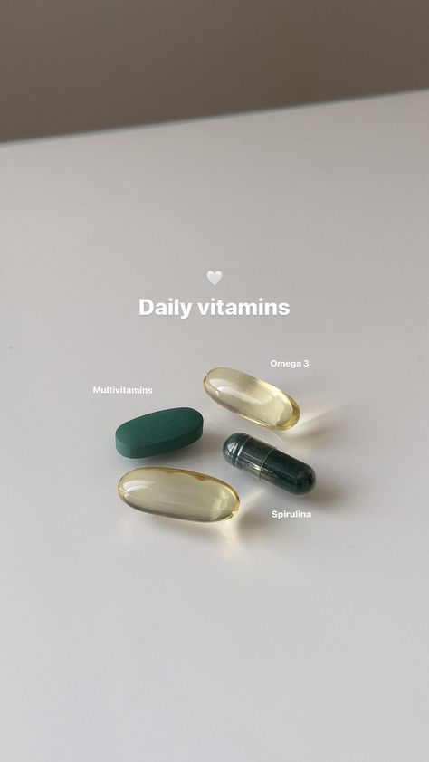 Vegan Nutrition, Vitamins For Skin, Daily Vitamins, Vitamins For Women, Healthy Girl, Healthy Lifestyle Inspiration, Vitamin Supplements, Vegan Diet, Nutrition Tips