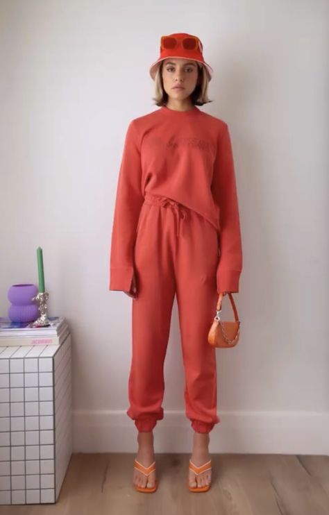 Peach Outfits, False Confidence, Orange Aesthetics, Autumn Board, Peach Clothes, Coral Shades, Coral Outfit, Costume Inspo, Monochrome Outfit