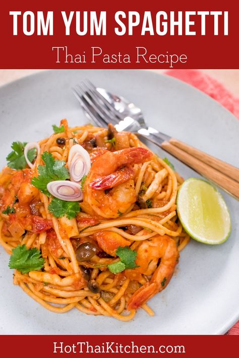 This Thai pasta recipe is the perfect marriage between tom yum going and a good tomato sauce pasta. It’s also a quick and easy meal, perfect for a weeknight! #thaifood #pasta #thaifusion #spaghetti #easymeals #tomyum Quick Easy Thai Food, Thai Fusion Food Idea, Thai Pasta Recipes, Thai Fusion Food, Thai Spaghetti, Thailand Recipes, Hot Thai Kitchen, Tomato Sauce Pasta, Thai Pasta