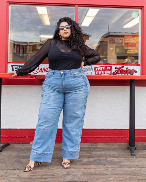 Outfits Gorditas, Curvy Fashionista, Plus Size Outfit, Curvy Girl Fashion, Moda Plus, Curvy Outfits, Teenage Fashion Outfits, Big Girl, Plus Size Swimwear