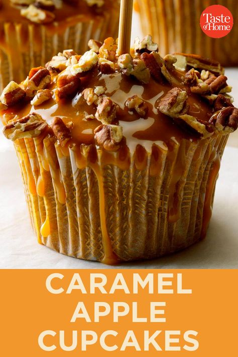 Carmel Apple Cupcakes Easy, Apple Caramel Cupcakes, Caramel Apple Cupcakes Easy, Candy Apple Cupcakes, Caramel Apple Cupcakes With Filling, Carmel Apple Cupcake, Caramel Apple Kits, Autumn Cupcakes, Crazy Cupcakes