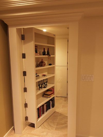 Skjulte Rum, Best Flooring For Basement, Hidden Door Bookcase, Bookshelf Door, Bookcase Door, Hidden Rooms, Safe Room, Secret Door, Hidden Door