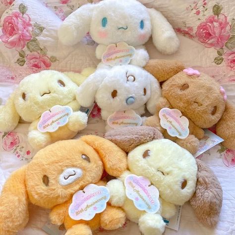 Hello Kitty Characters, Kawaii Plushies, Hello Kitty Items, Cute Stuffed Animals, All Things Cute, Rilakkuma, Cute Toys, Cute Plush, Sanrio Characters