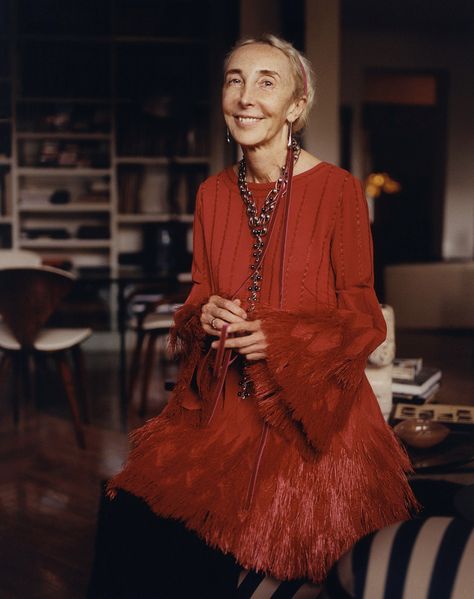 My idea for space is to interlayer movable experiences within says Carla Sozzani Carla Sozzani, Milan Store, Franca Sozzani, 10 Corso Como, Vogue Vintage, Authentic Fashion, Corso Como, Vintage Vogue, 가을 패션