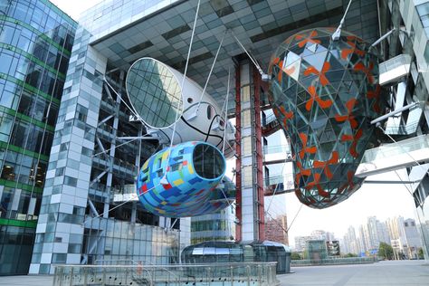 Gao Yang in Shanghai, China, by Will Alsop Suspended Structure Architecture, Hanging Building Architecture, Hanging Building, Pods Architecture, Suspended Architecture, Hanging Architecture, Pod Architecture, Parasite Architecture, Bar Architecture