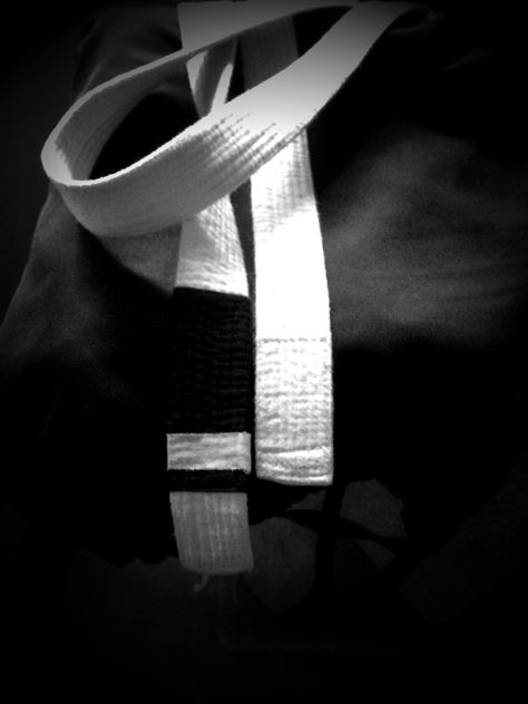 My first stripe in Jui Jitsu! Jui Jitsu Aesthetic, Bjj Wallpaper Iphone, Bjj Jiu Jitsu Wallpaper, Aikido Aesthetic, Jiujitsu Aesthetic, Jiu Jitsu Wallpaper, Jiu Jitsu Aesthetic, Bjj Wallpaper, Jiu Jitsu Tattoo