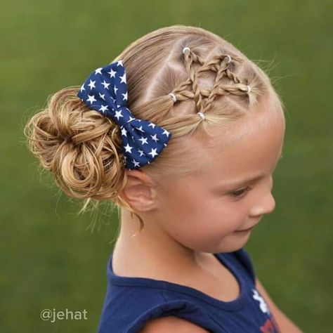 Star Star Hairstyles For Kids, Patriotic Hairstyles, Girl Hair Dos, Toddler Hairstyles, Star Hair, Holiday Hairstyles, Toddler Hair