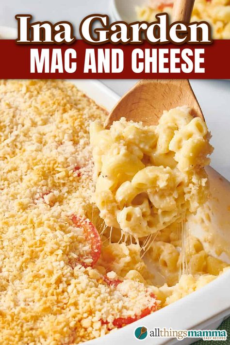 A spoonful of creamy mac and cheese with breadcrumb topping, garnished with tomato slices, being lifted from a baking dish. Ina Garten Recipes Mac And Cheese, Mac And Cheese With Crumb Topping, Ina Garten Mac And Cheese, Creamy Mac And Cheese Recipe, Cheese Game, Cheesy Pasta Recipes, Side Dishes For Ham, Best Mac N Cheese Recipe, Fresh Corn Salad