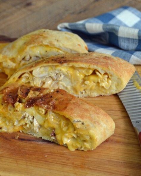 Philly Chicken Cheesesteak, Cheesesteak Stromboli, Chicken Cheesesteak, Blue Jean Chef, Air Fry Recipes, Air Fried Chicken, Menu Planners, Philly Cheese Steak, Skinless Chicken Breast