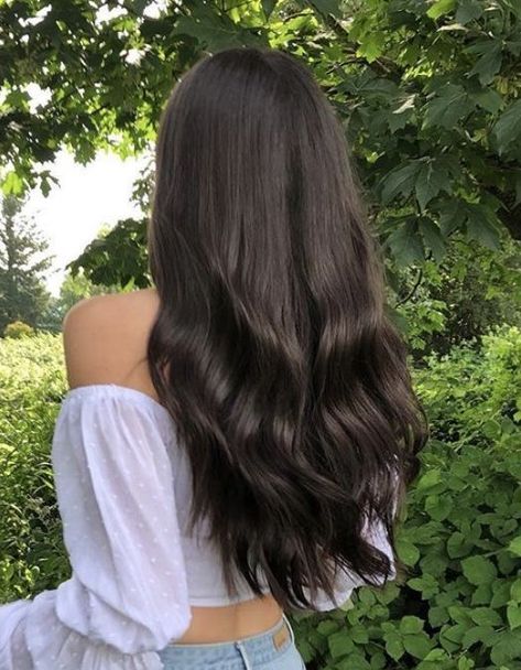 Deep Brown Hair, Cool Brown Hair, Brown Hair Inspiration, Mocha Hair, Rambut Brunette, Dark Brunette Hair, Brown Hair Looks, Brown Hair Inspo, Brunette Hair With Highlights