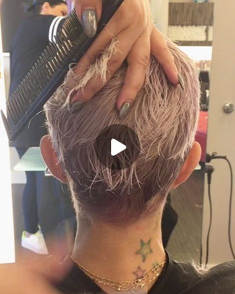 1,594 likes, 65 comments - courtneyparamour on September 13, 2019: "Super satisfying video that ISN’T sped up to show some razoring. A lot of my haircuts start of..." Edgar Haircut Women, Spiked Short Hair Women, Half Head Shaved Hairstyles, Graduated Pixie Haircut, Nape Of Neck Hair, Pixie Shaggy Haircut, Rocker Pixie Haircut, How To Style Short Hair Pixie Black Women, Layered Short Hair For Older Women