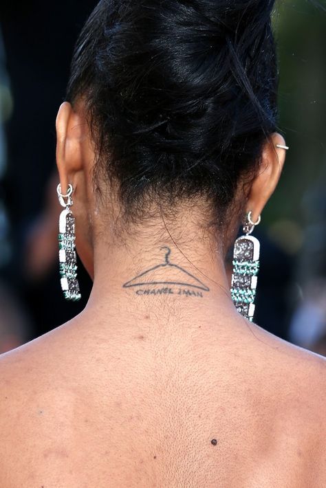 Behind The Neck Tattoos, Celebrity Tattoos Women, Hanger Tattoo, Rose Tattoo On Back, Tiny Tattoos For Women, Small Shoulder Tattoos, Small Finger Tattoos, Small Rose Tattoo, Neck Tattoos Women