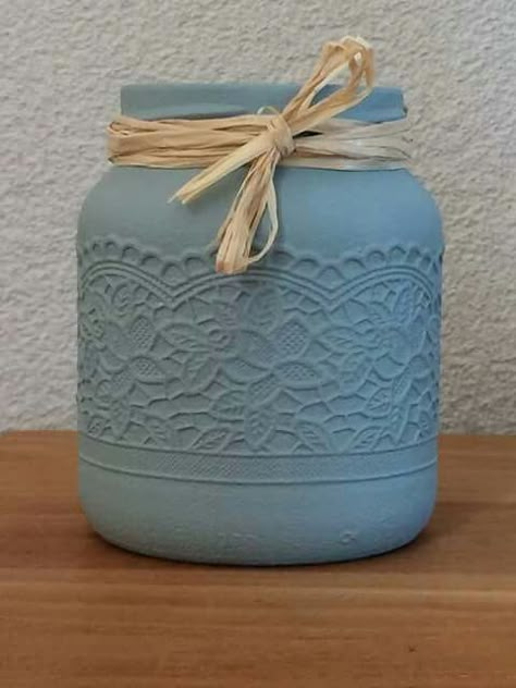 Decoration Pot En Verre, Plastic Jars Diy Ideas, Decorated Jars Ideas, Decoupage Jars, Diy Jar, Mason Jar Projects, Decoupage Diy, Diy Glass Bottle Crafts, Tin Can Crafts