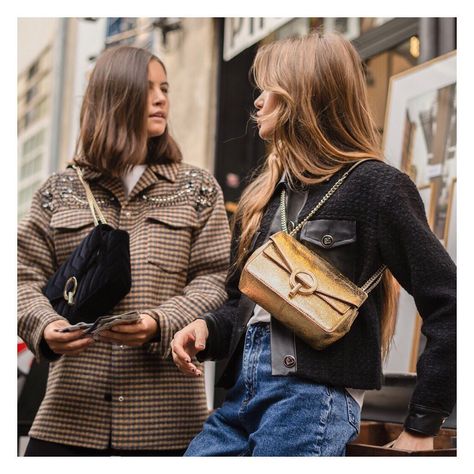 Sandro Bag, Clara Berry, Friends Time, Parisian Vibes, Instagram Friends, Sandro Paris, Louis Vuitton Bag Neverfull, The Gold, Classy Outfits