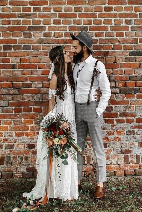 bohemian wedding look grey groom attire hat and bride long lace dress boho bouquet flower crown zatrzymaj.czas Bohemian Groom, Western Wedding Dresses, Lace Dress Boho, Boho Bouquet, Bouquet Flower, Groomsmen Attire, Groom Outfit, Lace Dress Long, Groom Attire