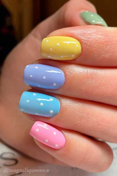 Easy Kids Nails, Nails Daisy, Easter Nails Easy, Kids Nail Designs, Girls Nail Designs, Nail Art For Kids, April Nails, Pastel Nails Designs, Easter Nail Designs