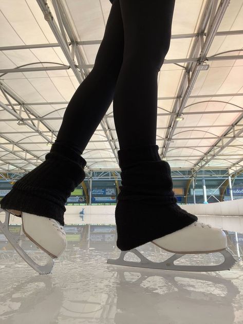 Ice Figure Skating Aesthetic, Edea Skates Aesthetic, I’ve Skating Aesthetic, Skate Boarding Aesthetic, Ice Skating Outfit Aesthetic, Ice Skating Aesthetic Outfit, Ice Skater Aesthetic, Figure Skating Shoes, Figure Skater Aesthetic