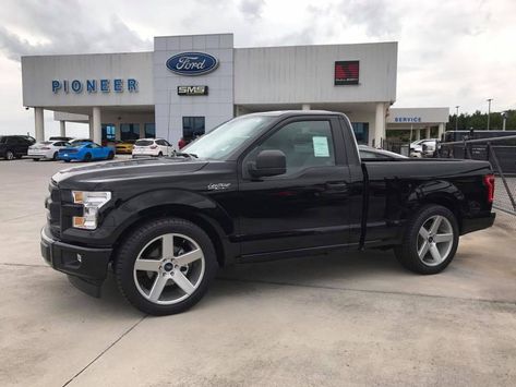 A Georgia Dealership Will Sell You the New F-150 Lightning Ford Won't Ford Trucks For Sale, Trucks For Sell, 2004 Chevy Silverado, Ford Lightning, Ford Svt, Single Cab Trucks, Dropped Trucks, Custom Pickup Trucks, Chevy Trailblazer