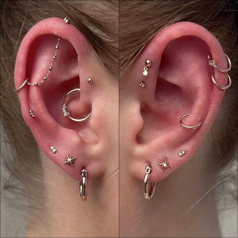 All rose gold for Jessica. We did a styling on her left ear back in 2021, and yesterday she came back to work on her right ear. We switched… | Instagram Hidden Ear Piercings, Types Of Ear Piercings Names, Ear Piercing Set Up, Ear Constellation Piercings, Constellation Ear Piercings, Ear Curation Ideas, Ear Piercing Curation, Piercing Curation, Ear Piercing Names