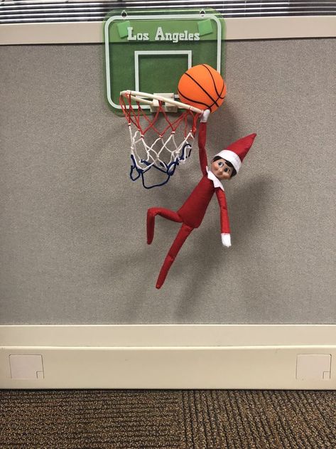 Elf On The Shelf Ideas Basketball, Elf On Shelf Basketball Ideas, Elf On The Shelf Basketball Ideas, Basketball Elf On The Shelf Ideas, Elf On The Shelf Basketball, Elf On The Shelf Sports Ideas, Elf Pranks, Elf 2024, Santa Real