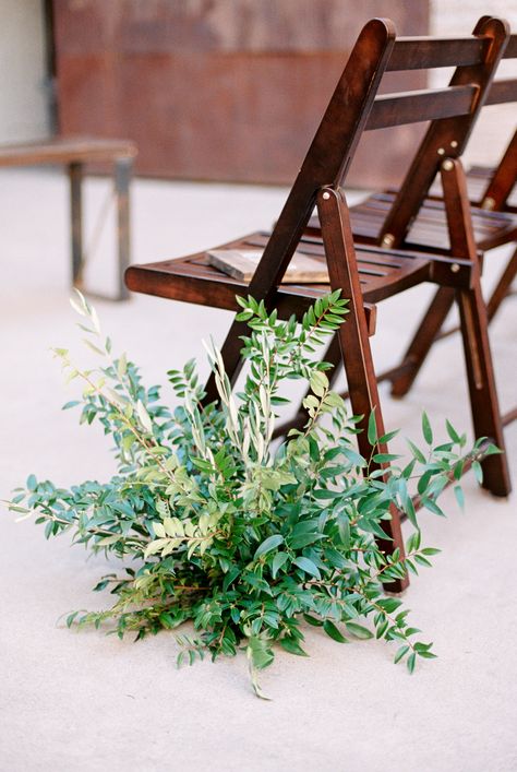 Greenery Aisle Markers, Wedding Aisle Decorations Outdoor, Spring Wedding Ceremony, Bride Ceremony, Wedding Aisles, Aisle Decorations, Aisle Markers, Ceremony Aisle, Wedding Isles