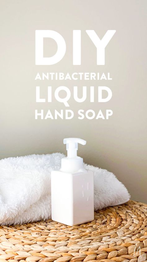 DIY Antibacterial liquid hand soap - LAurenrdaniels Diy Antibacterial Hand Soap, Diy Antibacterial Soap, Make Your Own Hand Soap, How To Make Liquid Hand Soap, Homemade Antibacterial Soap, Liquid Soap Recipe, Diy Liquid Hand Soap, Liquid Hand Soap Recipe, Natural Hygiene