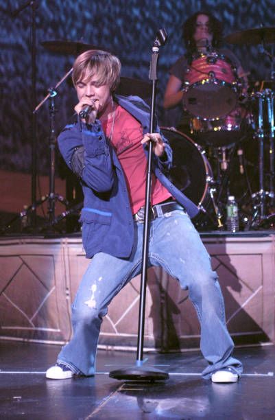 Jesse McCartney outfit style 2004 2000s Core, Jd And Veronica, Austin Moon, Jesse Mccartney, Brittany Murphy, Outfit Style, Celebrity Crush, Rock Bands, Austin