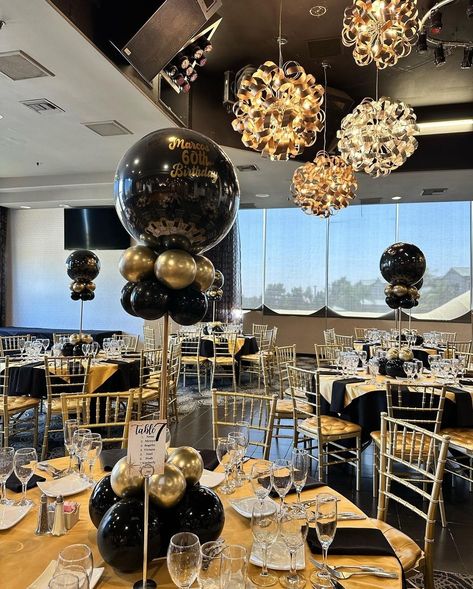 Black And Gold Balloon Centerpieces, Gold Balloon Centerpieces, Hannukah Party, Bday Decor, Black And Gold Balloons, Balloon Centerpieces, Gold Balloons, Black And Gold, Balloons