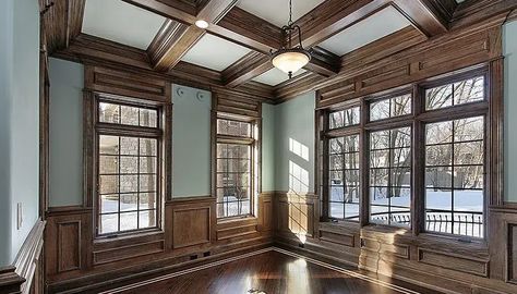 5 Inspiring Window Trim and Moulding Designs Equestrian Library, Dark Beams, Coffered Ceiling Design, Classy Closets, Library Office, Window Casing, Wood Beam Ceiling, Ceiling Treatments, Colored Ceiling