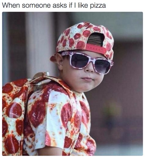 Funny Pizza Pictures, Pizza Meme, Pizza Pictures, I Like Pizza, Funny Pizza, When Your Crush, Pizza Funny, Flirting Moves, Kid Memes