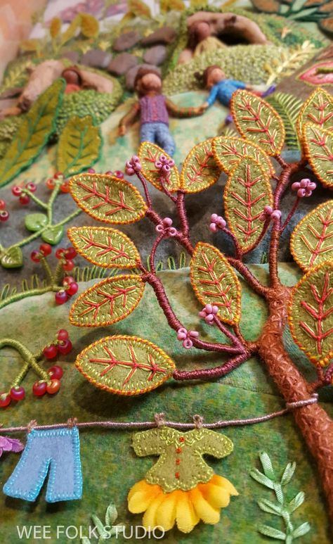 Sally Mavor, Wee Folk Studio, Salley Mavor, Felt House, Arte Folk, Wee Folk, Wool Felt Projects, Folk Doll, Rain Rain