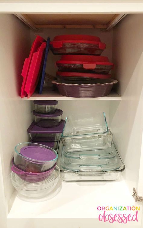 Dishes Organization, Baking Pans Storage, Baking Pans Organization, Dish Drawers, Pyrex Storage, Bakeware Organization, Glass Kitchen Cabinets, Dish Organization, Bakeware Storage