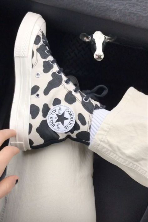 Cow Print Converse, Converse 2020, Aesthetic Converse, Custom Sneakers Diy, Cute Converse, Fresh Shoes, Hype Shoes, Aesthetic Shoes, Swag Shoes