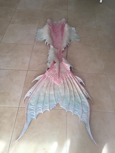 Realistic Mermaid Tails, Realistic Mermaid, Mermaid Stories, Silicone Mermaid Tails, Mermaid Drawings, Mermaid Tale, Mermaid Aesthetic, Mermaid Tails, Mermaid Tail