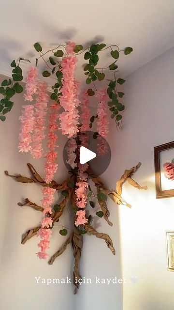 Begüm Dizdar 🐝 on Instagram: "video: @arisakizi ← follow me! 🌸🧻

Diy wisteria flowers from toilet paper." What To Hang From Ceiling, Wisteria Flower Diy, Diy Wisteria Flowers, Wisteria Flower Room Decor, Diy Wisteria Paper Flowers, Homemade Diy Crafts Room Decor, Diy Wisteria, Summer Hobbies, Toilet Paper Flowers