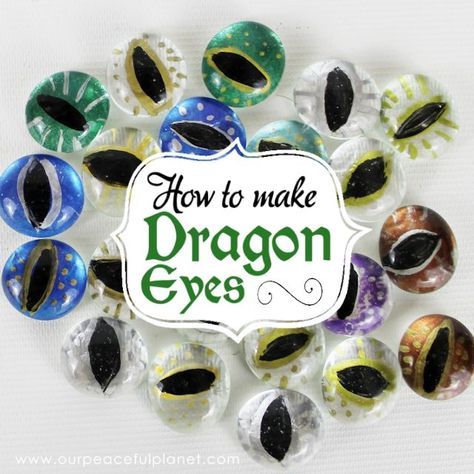 How to make dragon eyes from flat craft stones/marbles Dragon Craft, Medieval Crafts, Fantasy Craft, Dragon Birthday Parties, Dragon Eyes, Medieval Party, Anniversaire Harry Potter, Dragon Crafts, Dragon Birthday