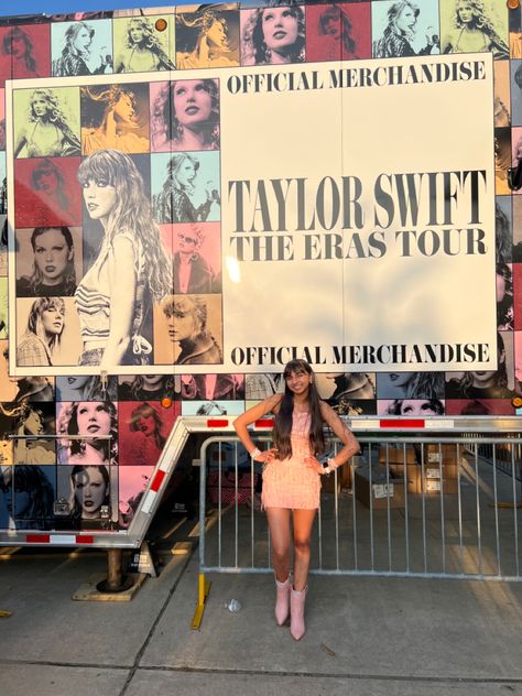 Eras Tour Instagram Post, Eras Tour Instagram, Taylor Swift The Eras Tour, G Wagon, Insta Inspo, Taylor Swift Pictures, Instagram Inspo, Eras Tour, Vancouver