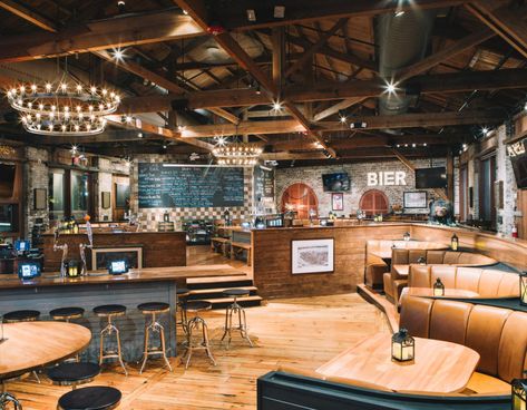 Warehouse Bar, Sport Bar Design, Golf Bar, Pub Design, Beer Hall, Bar Interior, Bar Design Restaurant, Boutique Interior, Beer Bar