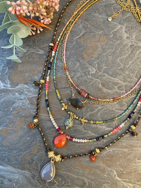 Stackable Necklaces, Stone Necklaces, Natural Pearl Necklace, Necklace Patterns, African Turquoise, Natural Stones Necklace, Beaded Necklaces, Jewelry Inspo, Turquoise Pendant