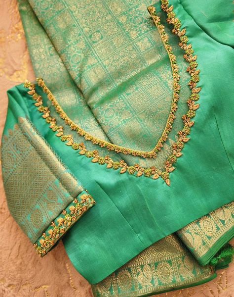 Dohale Jevan Blouse Design, Banarsi Saree Blouse Designs Latest, 3/4th Sleeve Blouse Designs, Saree Hand Embroidery, Dohale Jevan, Silk Saree Blouse Designs Patterns, Lace Blouse Design, Blouse Works, Pattu Saree Blouse Designs