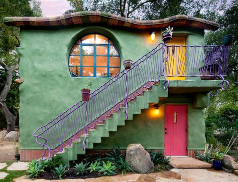 Cobb House Interior, Witch Architecture, Ghibli Architecture, Cobb Houses, Alternative House, Strawbale House, Adobe Houses, Earth Building, Super Adobe