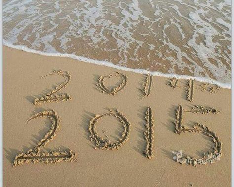 Wishing everyone the best year yet. Happy New Year 2015, Happy New Year Everyone, E Card, New Year Celebration, New Years Party, Nouvel An, The Sand, New Beginnings, Christmas And New Year