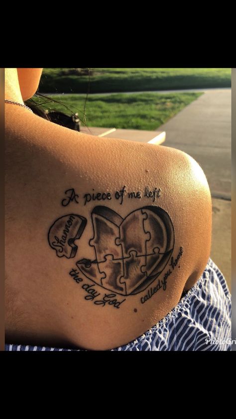 Rip mom forever in my heart Rip Tattoos For Husband, Memorial Tattoo Husband My Love, Uncle Tattoo Ideas In Memory Of, Rip Aunt Tattoos, Grandma Rip Tattoo, Rip Tattoos For Uncle, Rip Husband Tattoo, Rip Tattoos For Mom Mothers Heavens, Rip Uncle Tattoos